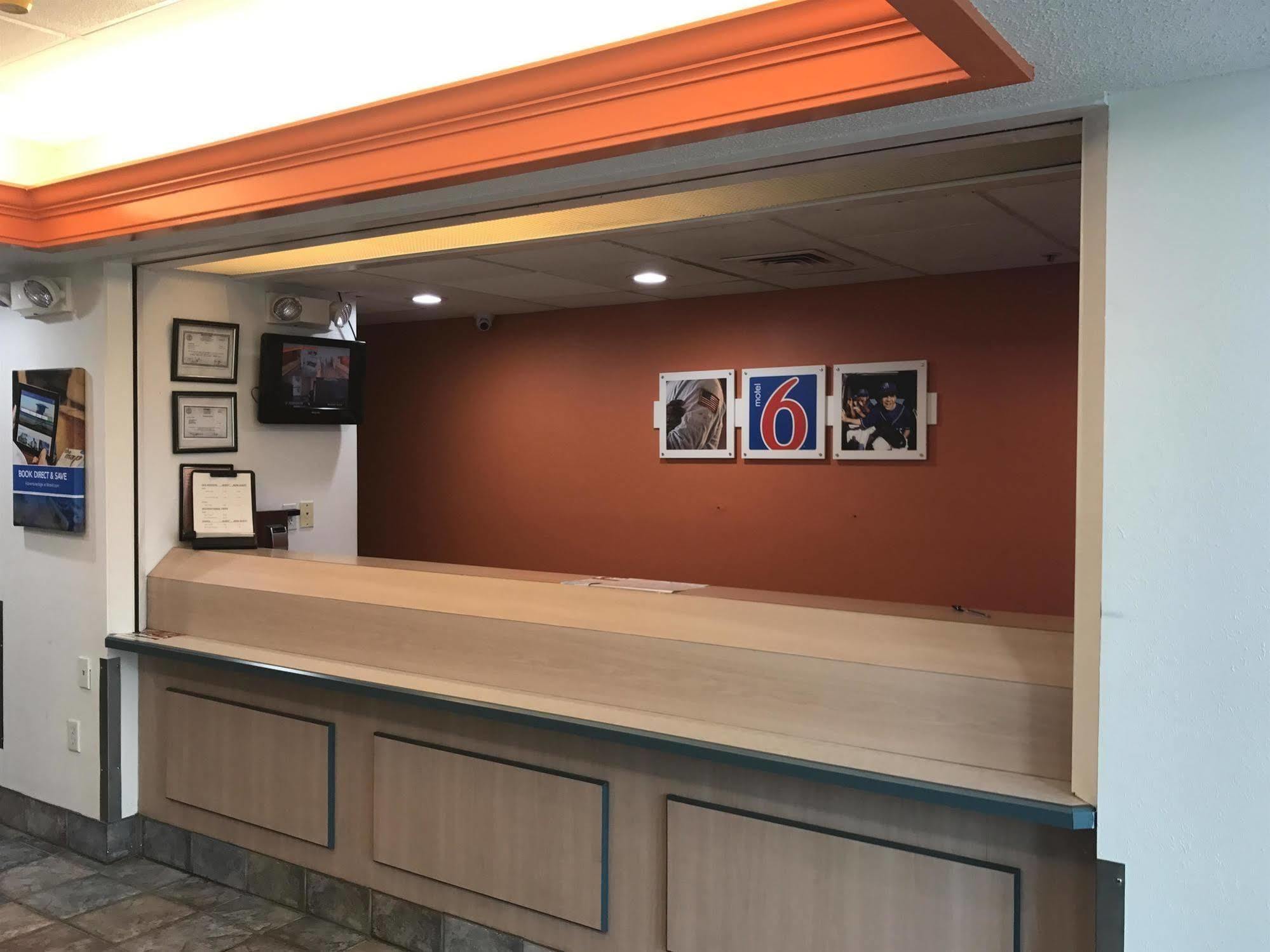 Motel 6-Newport, Tn Zewnętrze zdjęcie